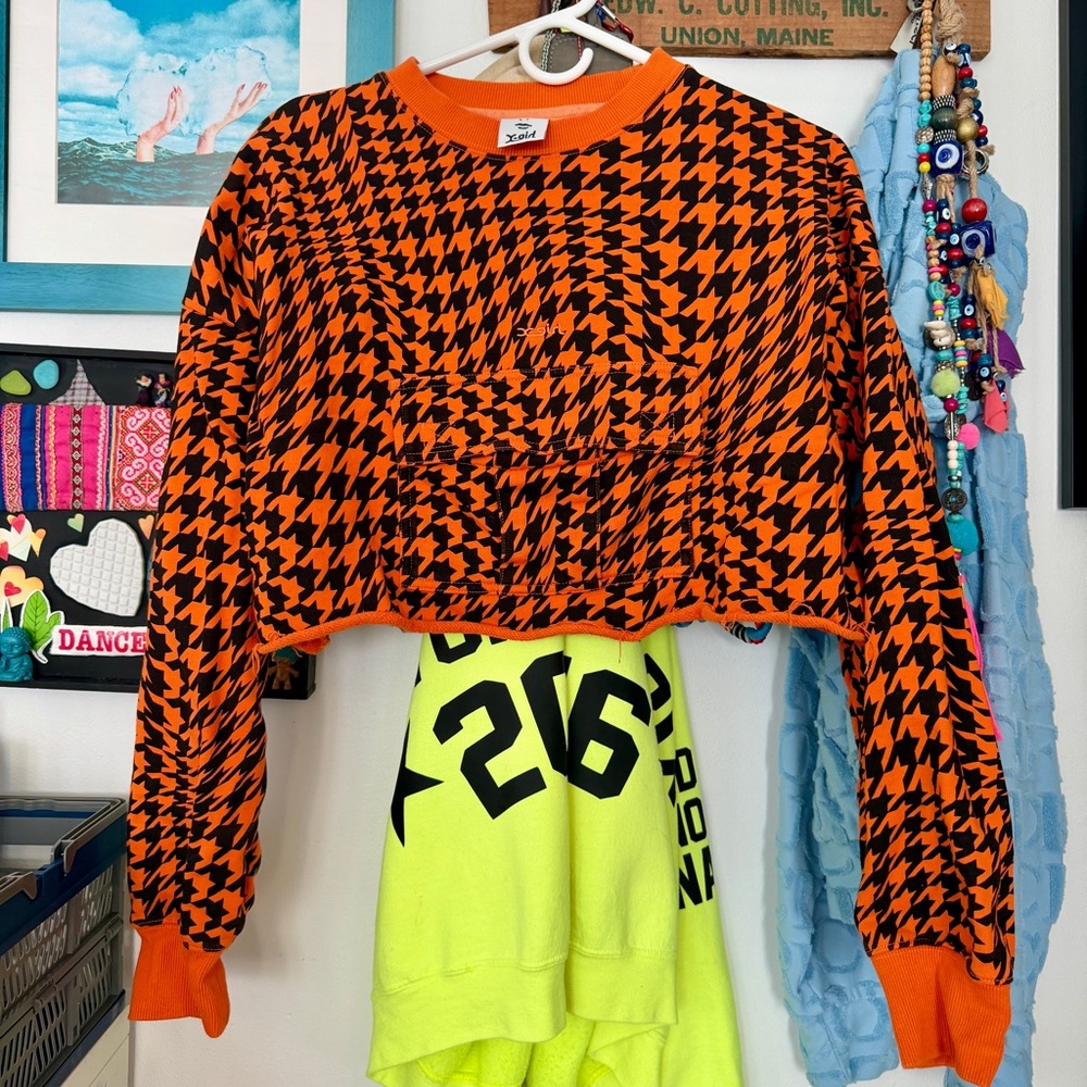 x-girl Japanese streetwear brand cargo pocket sweatshirt top